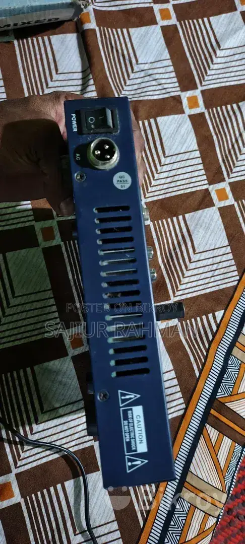 Yamaha 4 Channel Mixer
