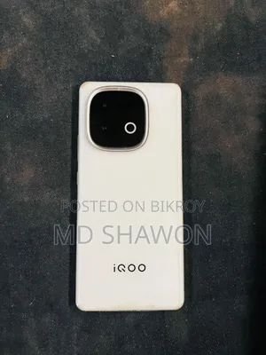iQOO Z10 256 GB White