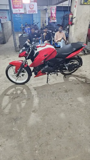 TVS Apache 160 4V 2019 Red