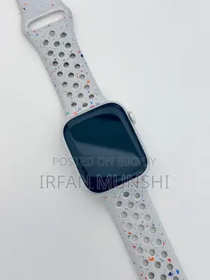 Apple Watch 9 (45mm)
