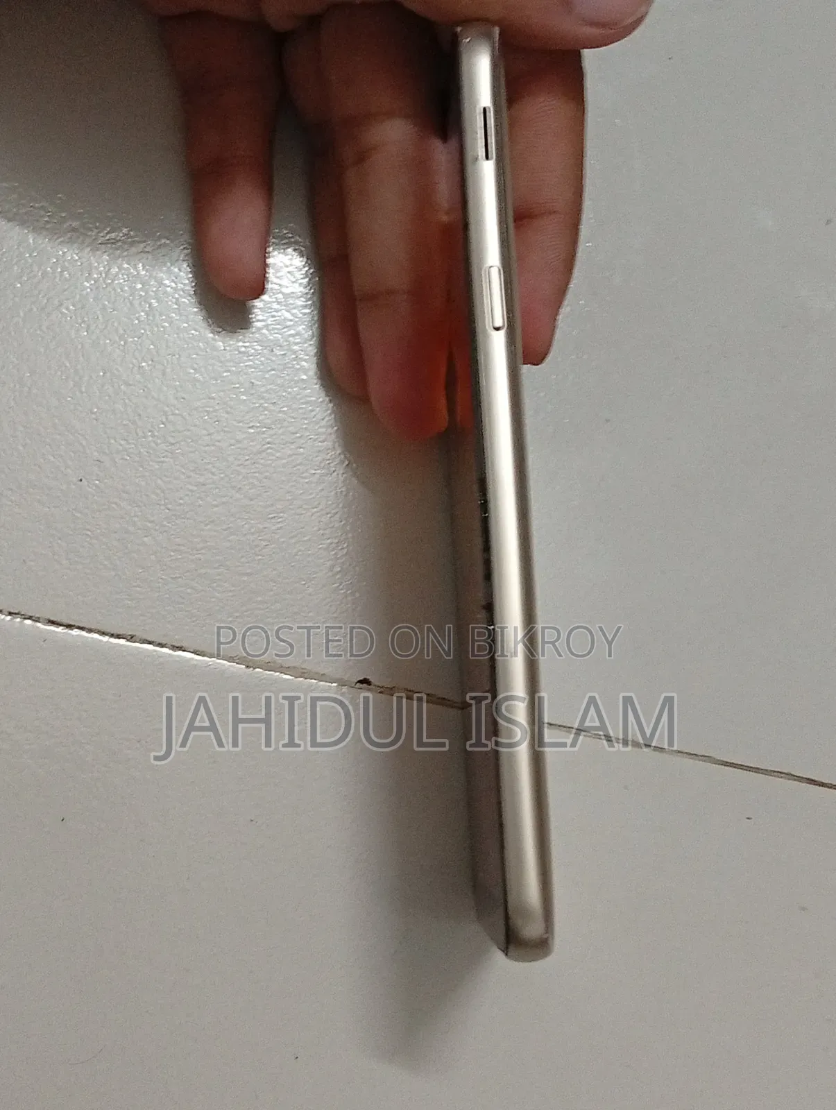 স্যামসাং গ্যালাক্সি জে৬ ৬৪ জিবি গোল্ড