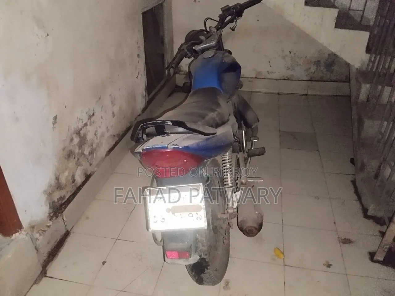 রানার বুলেট ১০০ ২০১৮ নীল