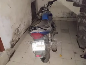 রানার বুলেট ১০০ ২০১৮ নীল