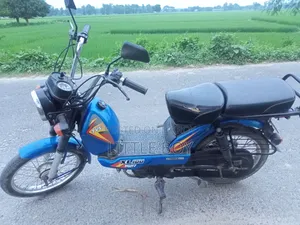 TVS XL 100 i-Touch 2019 Blue