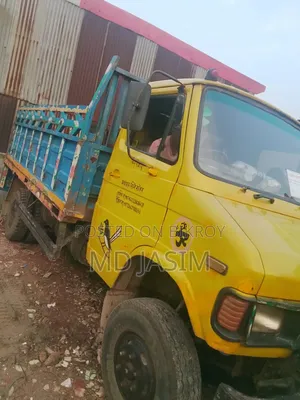 ট্রাক বিক্রয়ের জন্য