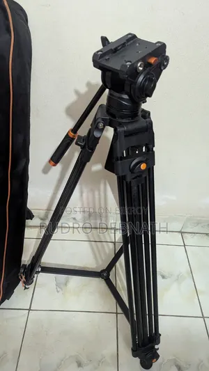 K F Concept VA18 Professional Video Tripod (Used)