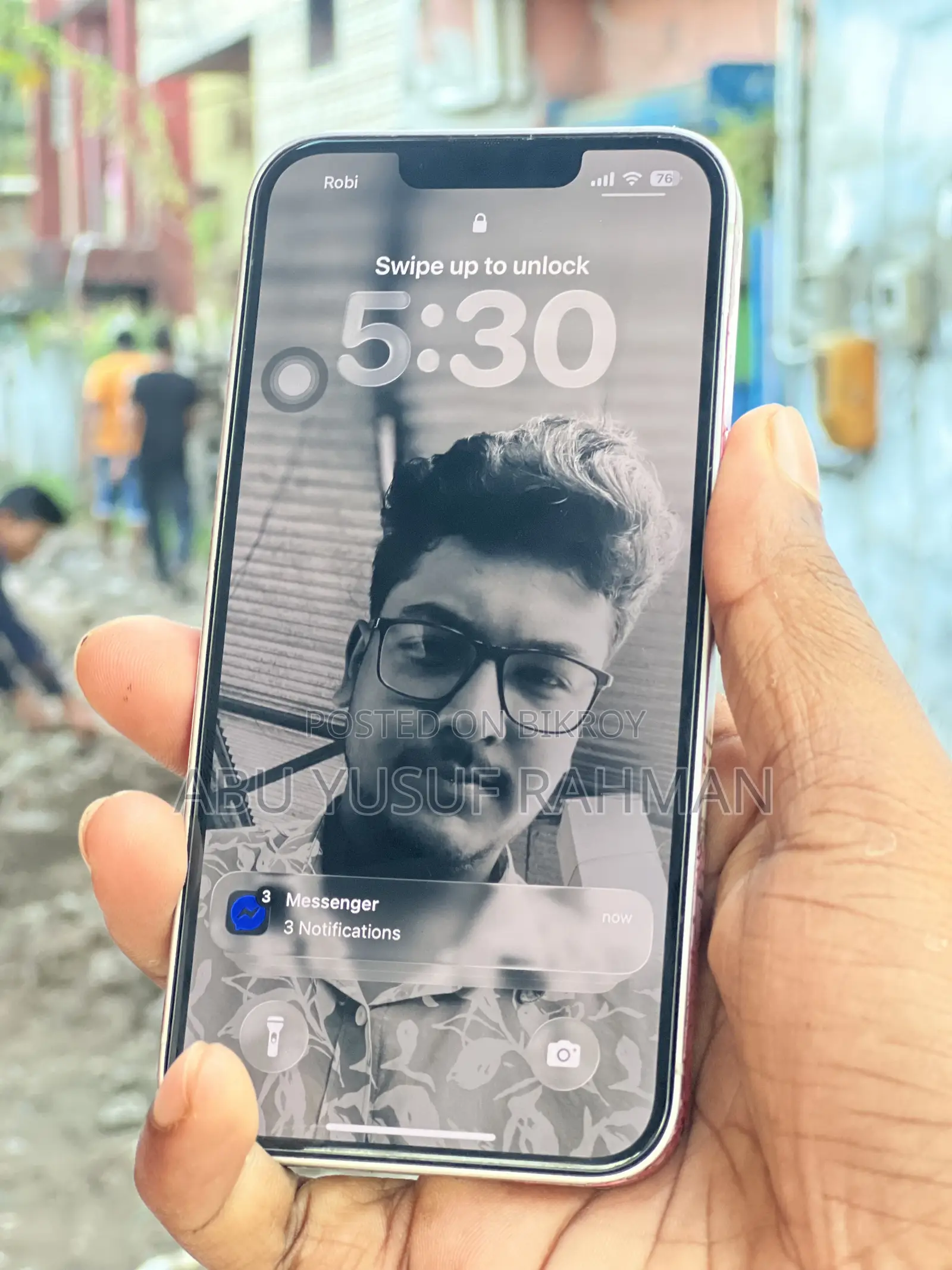 অ্যাপল আইফোন ১৩ ১২৮ জিবি হোয়াইট