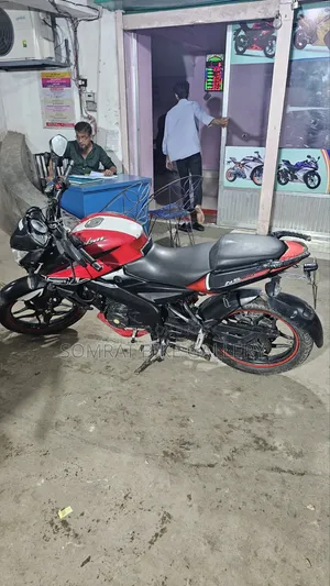 Bajaj Pulsar NS 160 2018 Red