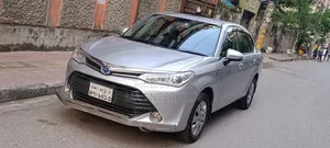 টয়োটা এক্সিও ২০১৬ সিলভার