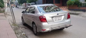 টয়োটা এক্সিও ২০১৬ সিলভার