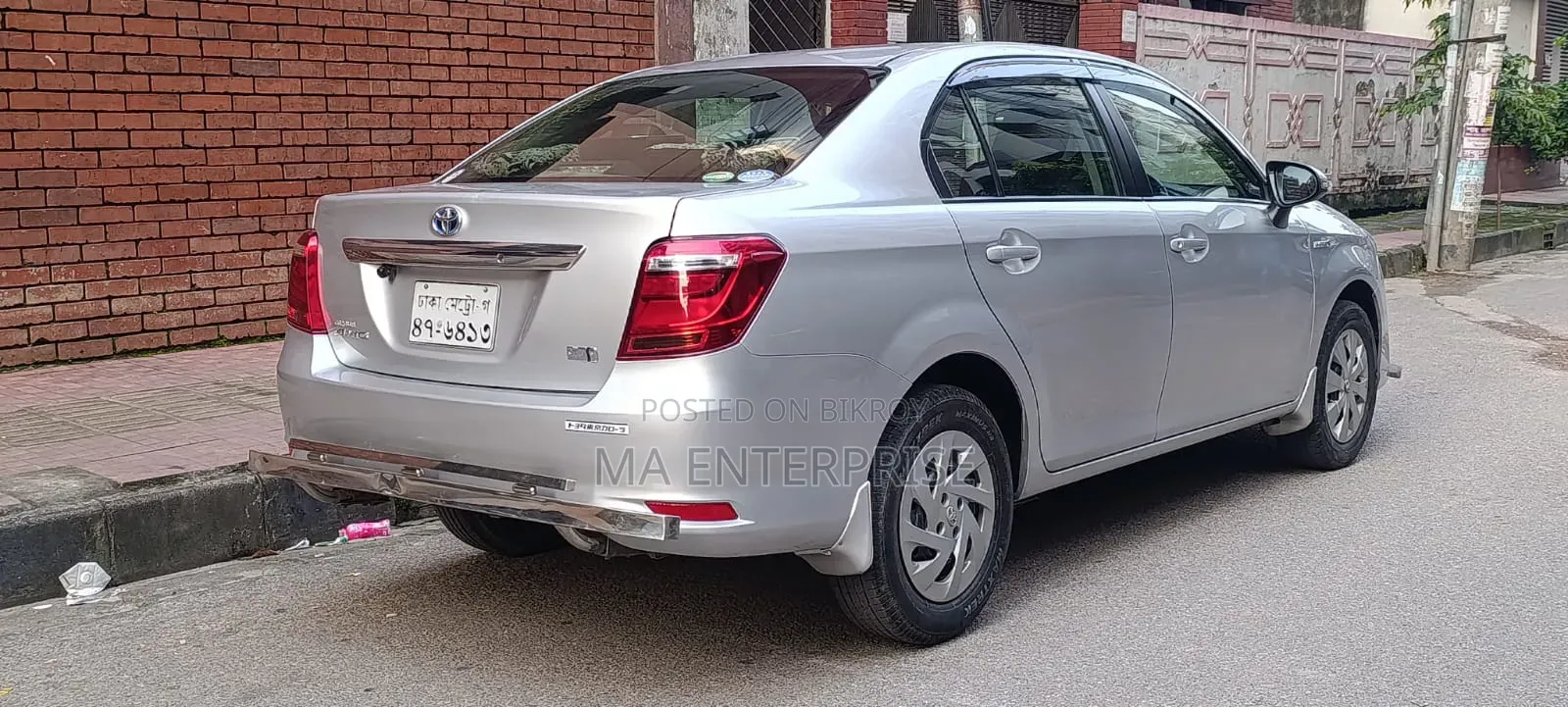 টয়োটা এক্সিও ২০১৬ সিলভার