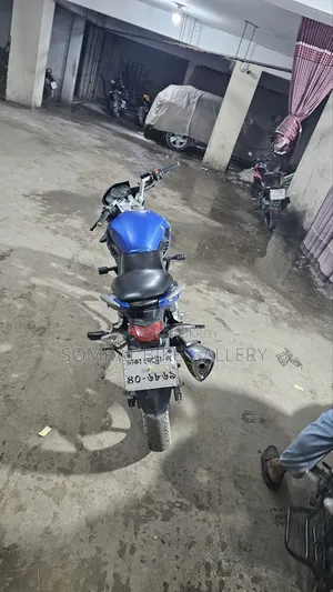মোটরসাইকেল ২০২২ নীল
