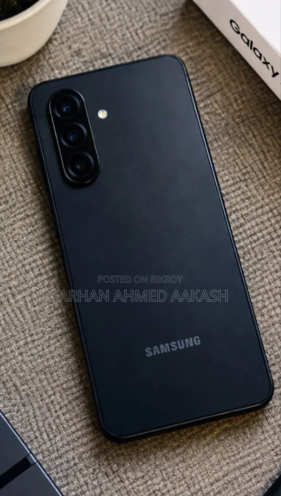 স্যামসাং গ্যালাক্সি এ১৭ ৫জি ২৫৬ জিবি কালো