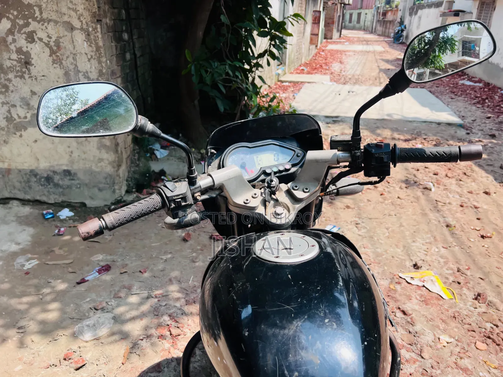 বাজাজ পালসার ১৫০ ২০১১ ব্ল্যাক