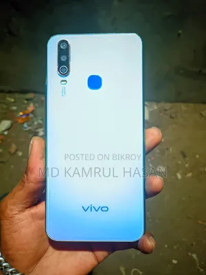 Vivo Y17 64 GB Blue
