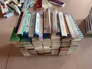 জেল পেন এবং ছোট নোটবুক বিক্রয়ের জন্য!