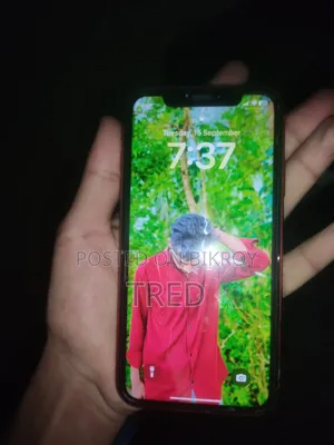 Apple iPhone XR 64 GB Red
