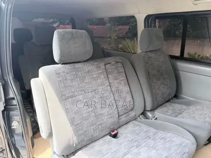 Toyota HiAce 2007 Black