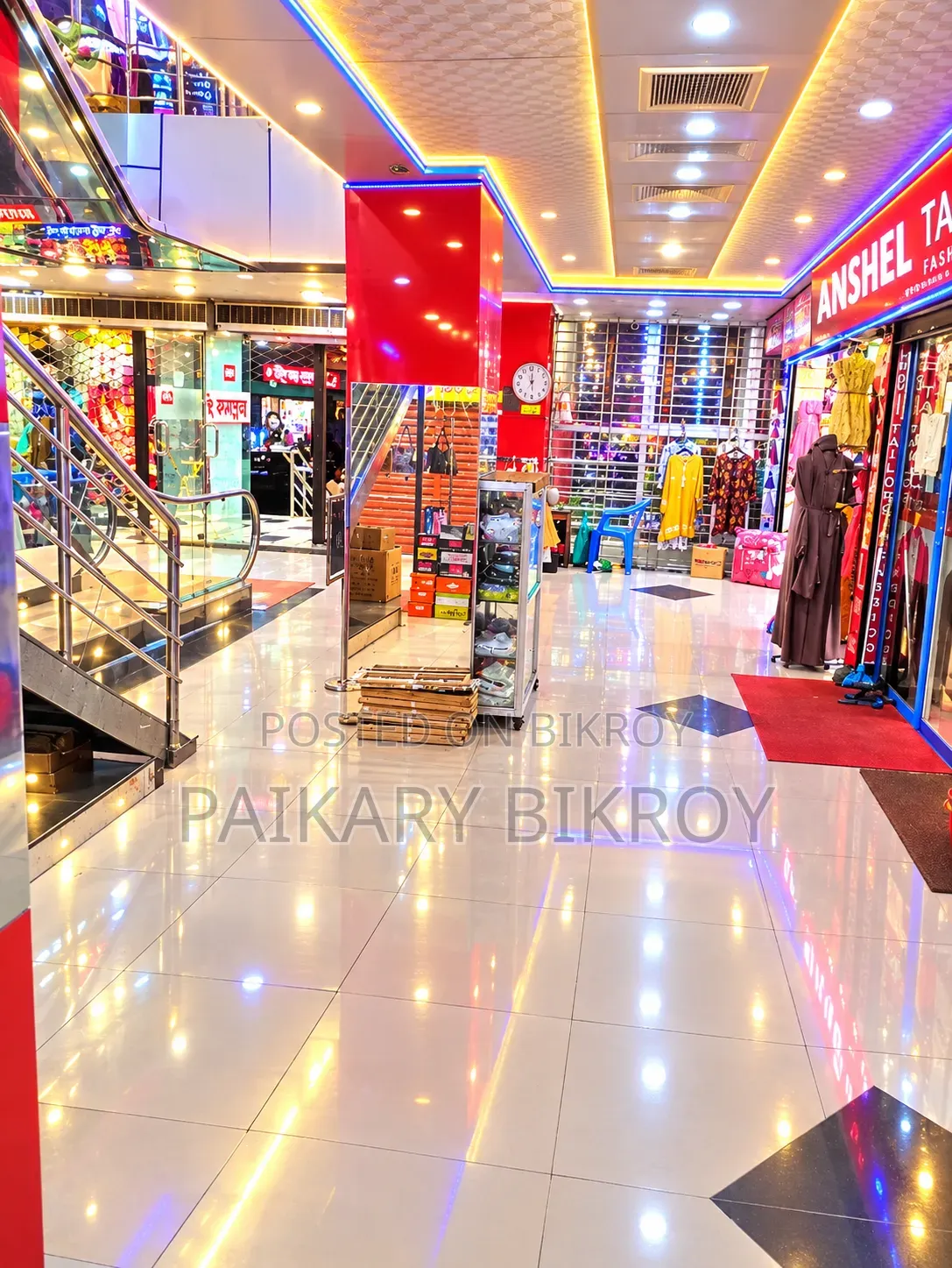 Shop for rent on the ground floor of Configure Bepari Market, near Gulshan Link Road