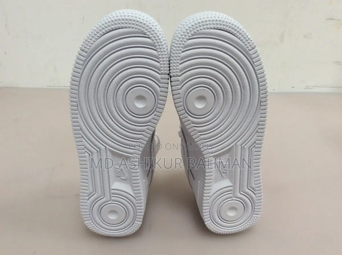 Nike Air Force 1 Low Supreme White CU9225-100 Size 4.5 Brand New