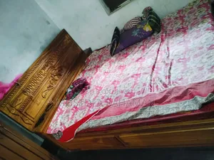 Bed For Sale 6 by 7 Feet