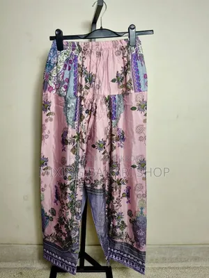 প্রিমিয়াম পিংক অর্গানজা পার্টি থ্রি-পিস