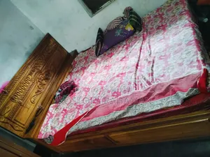 Bed For Sale 6 by 7 Feet