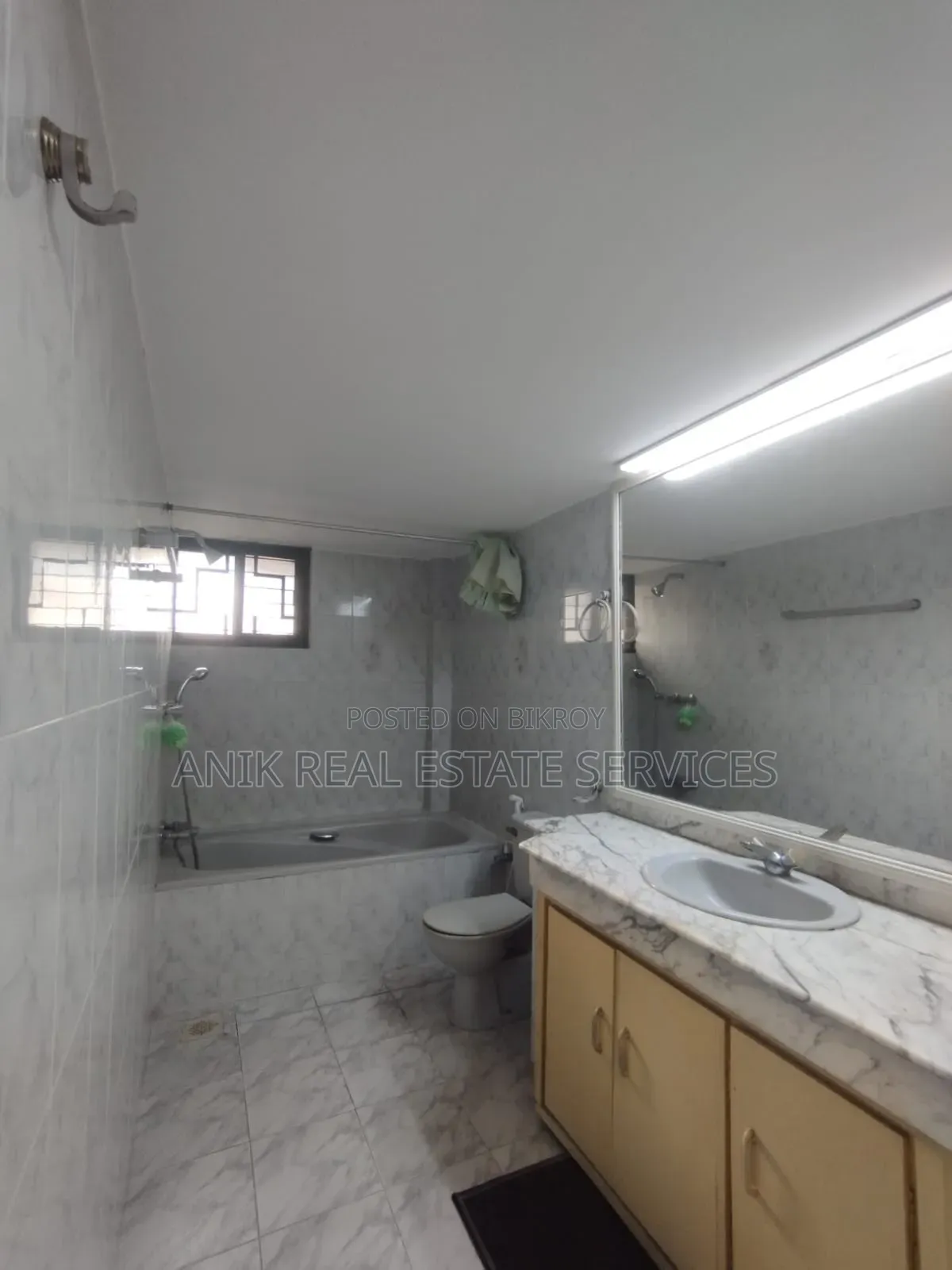 2750 SFT Semi Furnished Flat Rent for Gulshan