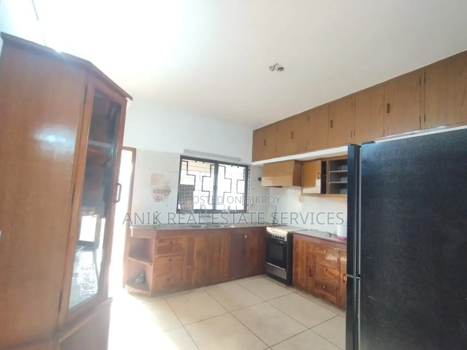 2750 SFT Semi Furnished Flat Rent for Gulshan