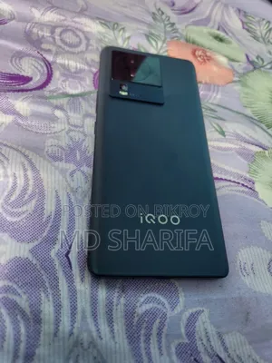 আইকিউও ১২৮ জিবি ব্ল্যাক