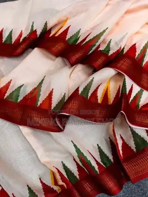 শাড়ি বিক্রির জন্য