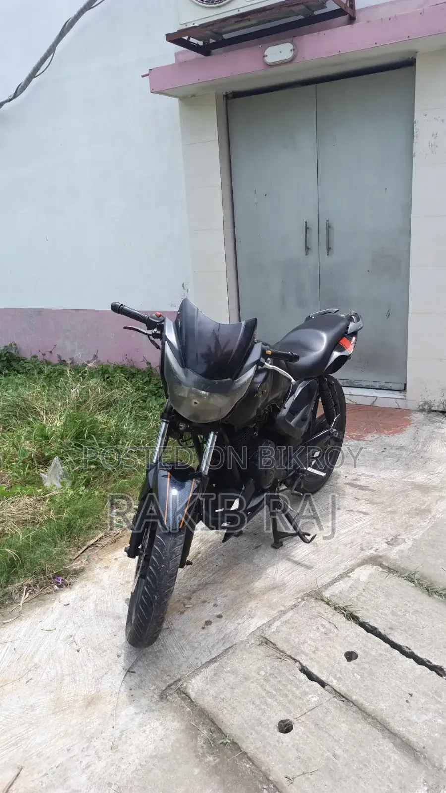 TVS Apache RTR 160 2V 2010 Black