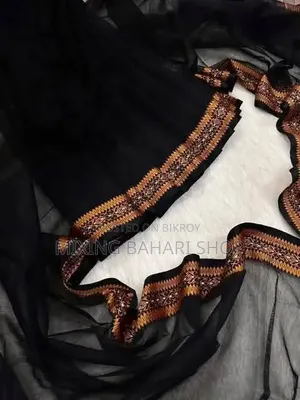 স্ক্রিন প্রিন্ট শাড়ি