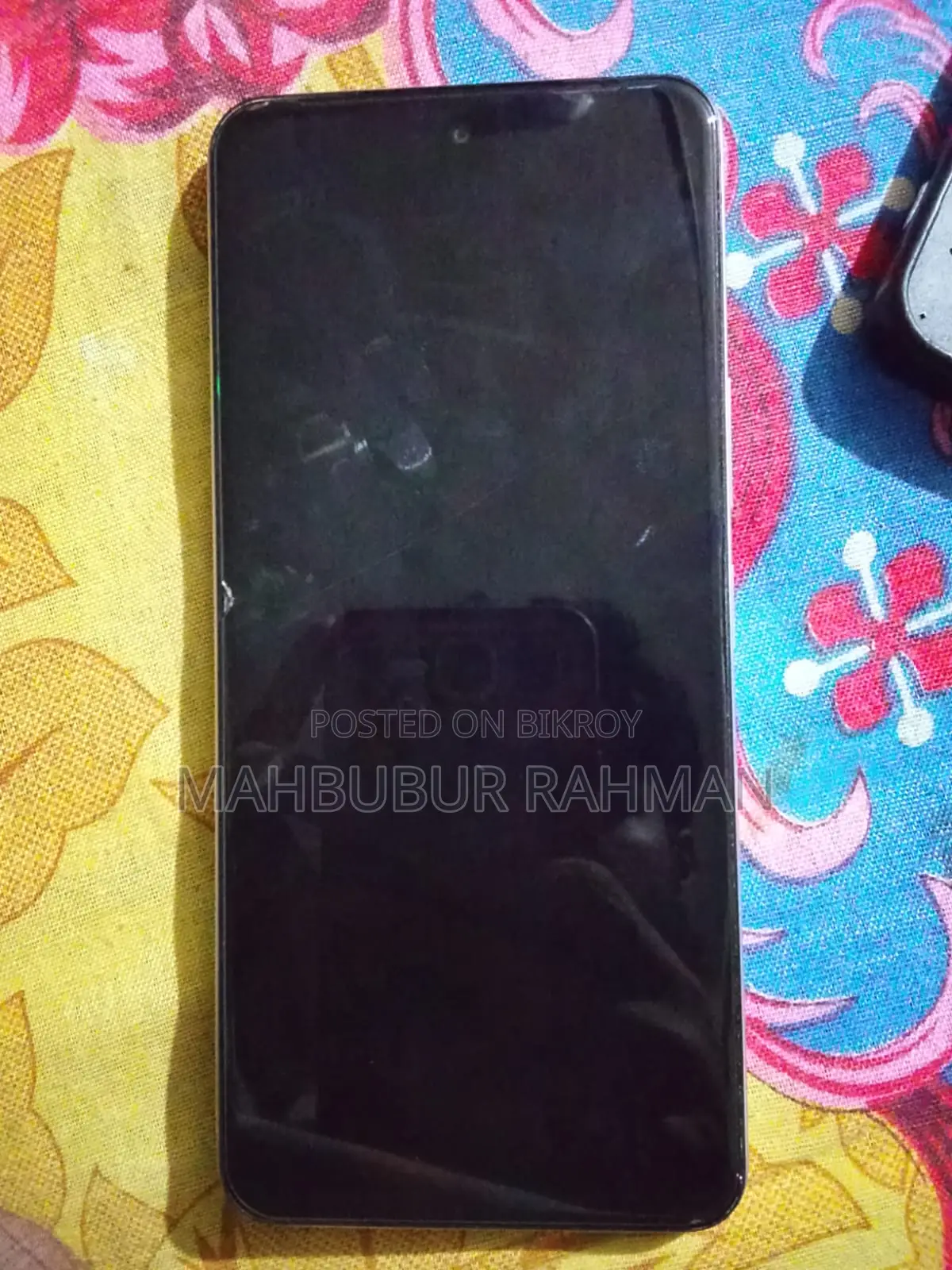 Vivo Y19s 128 GB Silver