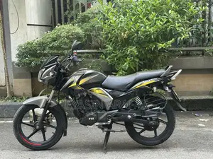 TVS Stryker 125 2023 Red