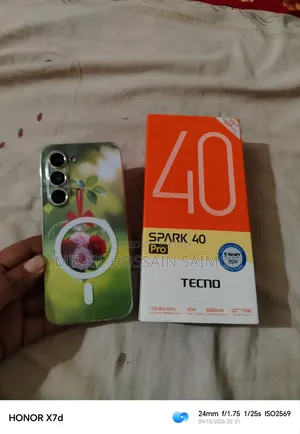 New Tecno Spark 40 Pro 128 GB Silver