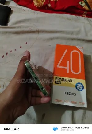 New Tecno Spark 40 Pro 128 GB Silver