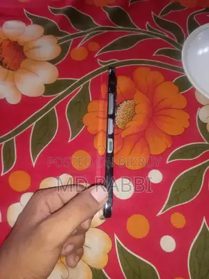 ইনফিনিক্স হট ৬০আই ১২৮ জিবি সাদা