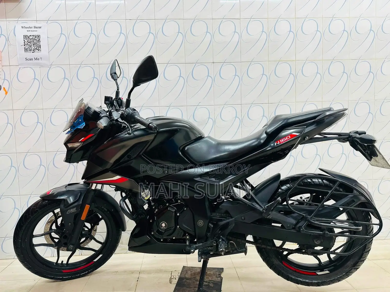 বাজাজ পালসার এন১৬০ ২০২৩ ব্ল্যাক