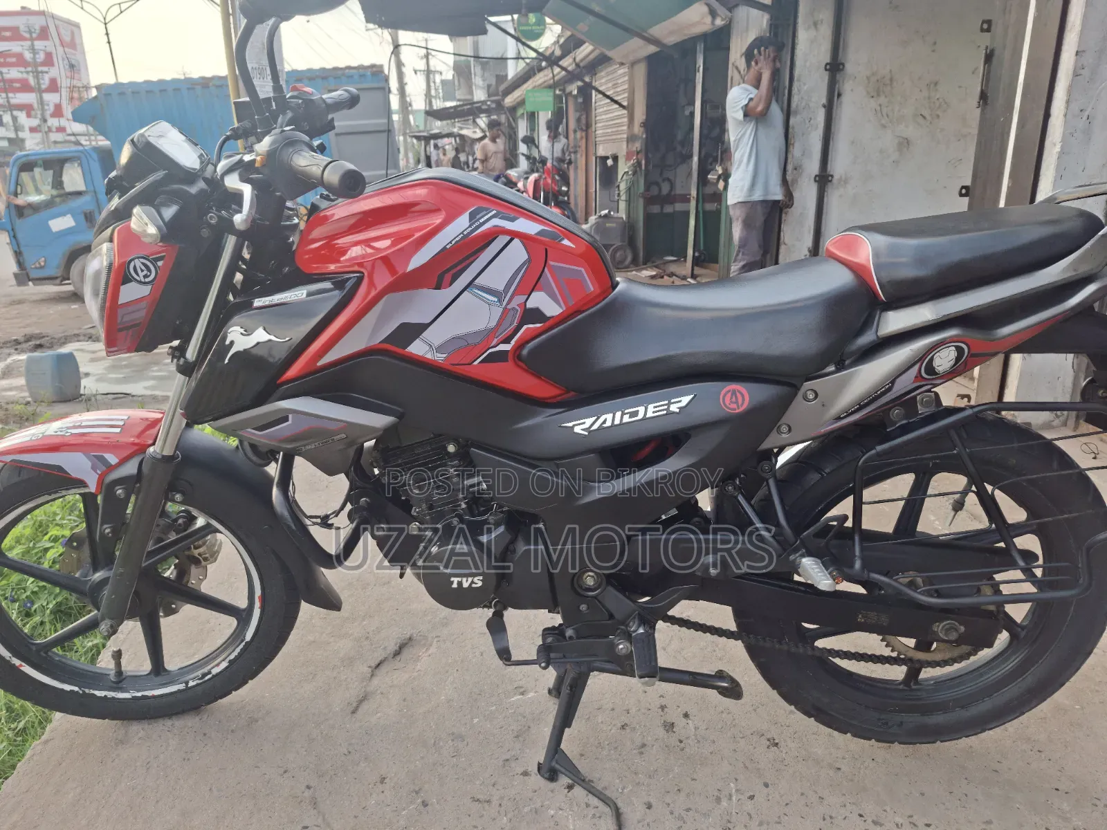 TVS Raider 125 2022 Red