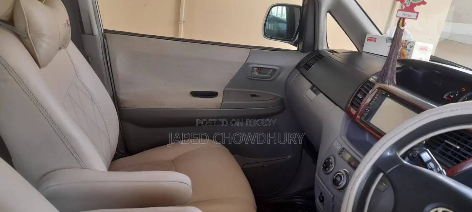 Toyota Noah 2.0 AWD (8 Seater) 2003 Silver
