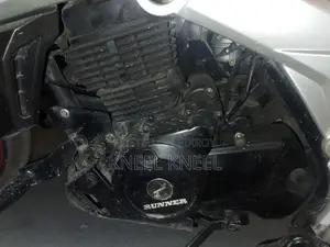 Runner Turbo V2 2022 Black