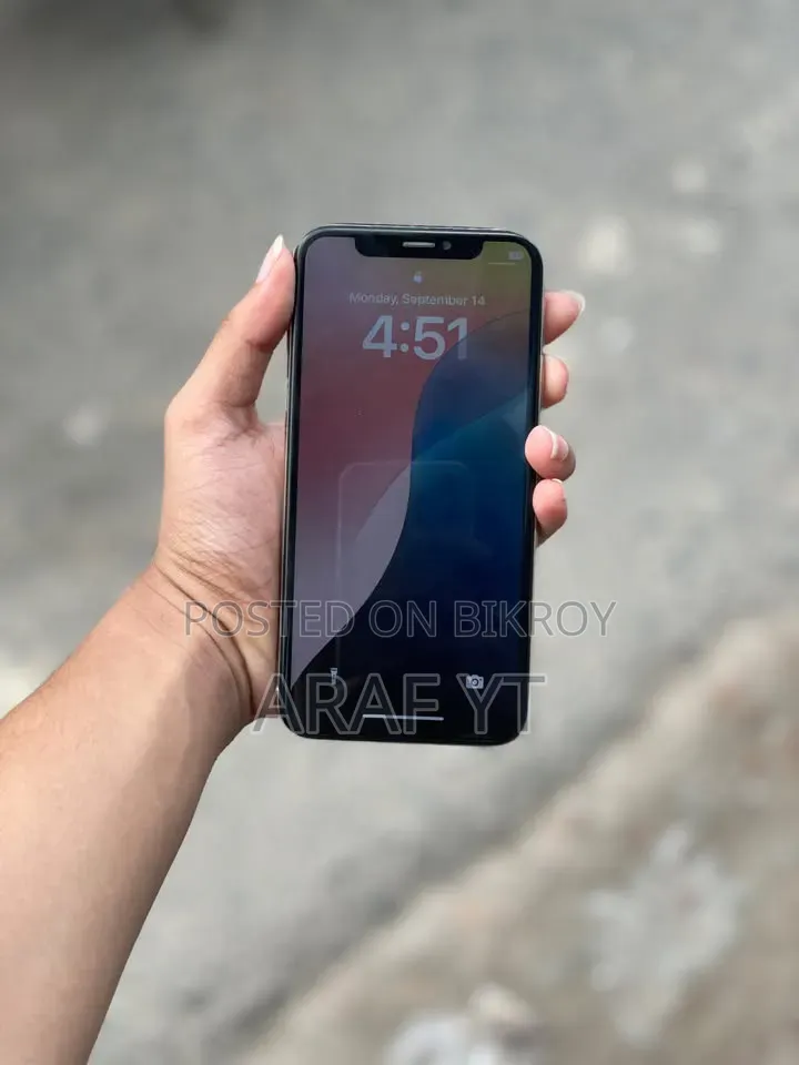 অ্যাপল আইফোন এক্সএস ৬৪ জিবি সাদা