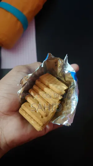 ফর্টিফাইড বিস্কুট ৫০ গ্রাম ২০ পিস