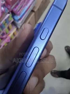 Apple iPhone 16 128 GB Purple