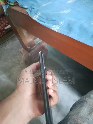 রিয়েলমি ১০ প্রো ১২৮ জিবি কালো