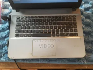 Laptop Asus 4GB Intel Celeron HDD 500GB