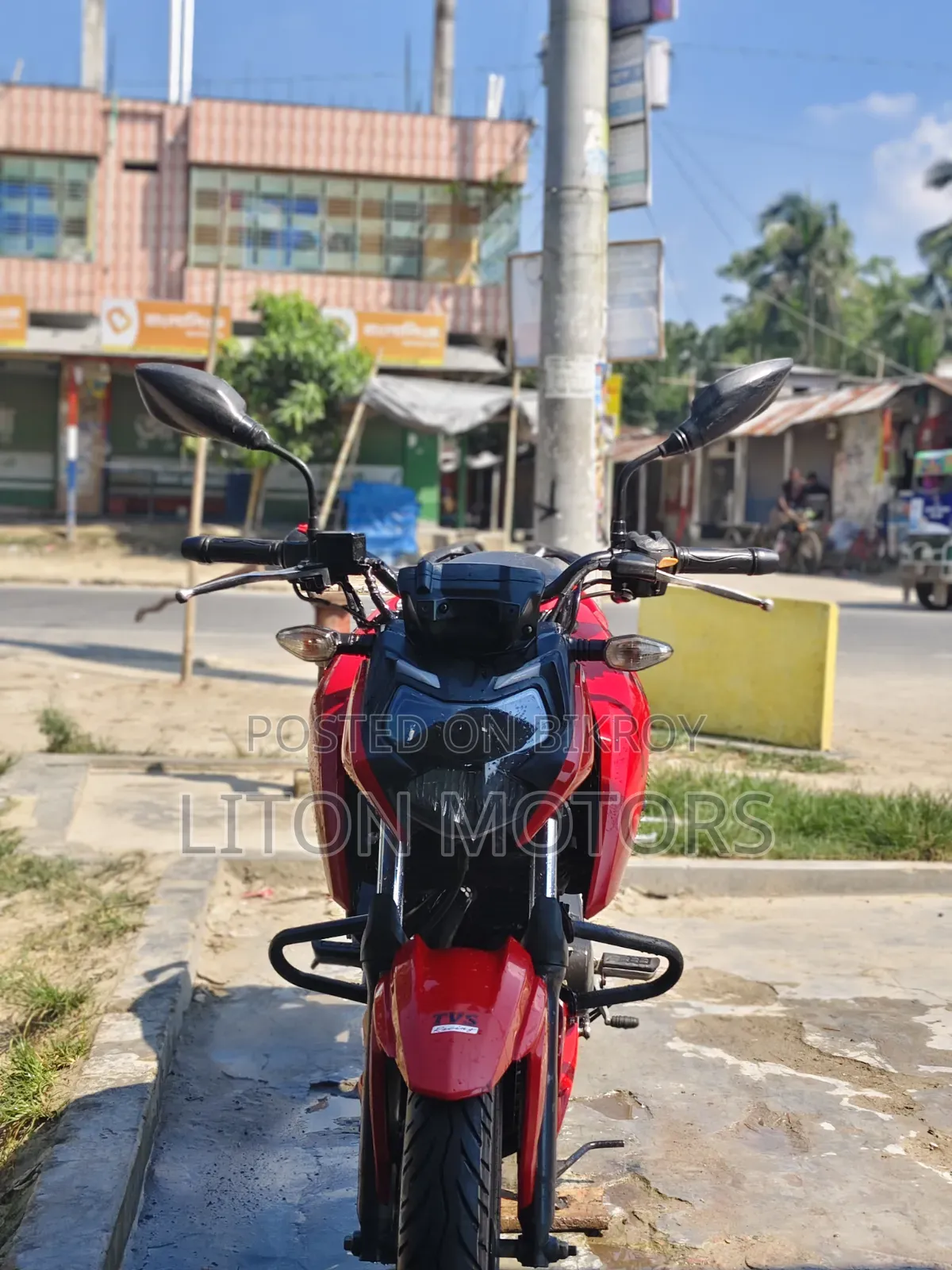 টিভিএস আপাচি ১৬০ ৪ভি ২০২২ লাল