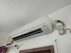 হিটাচি নন ইনভার্টার এসি ২ টন