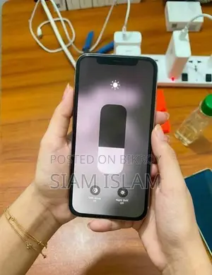 অ্যাপল আইফোন এক্স ৬৪ জিবি হোয়াইট